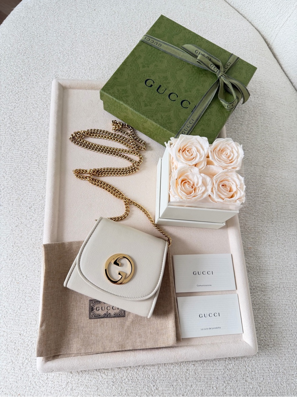 Gucci Blondie Interlocking GG Chain Wallet Cream Leather Gold Hardware $945